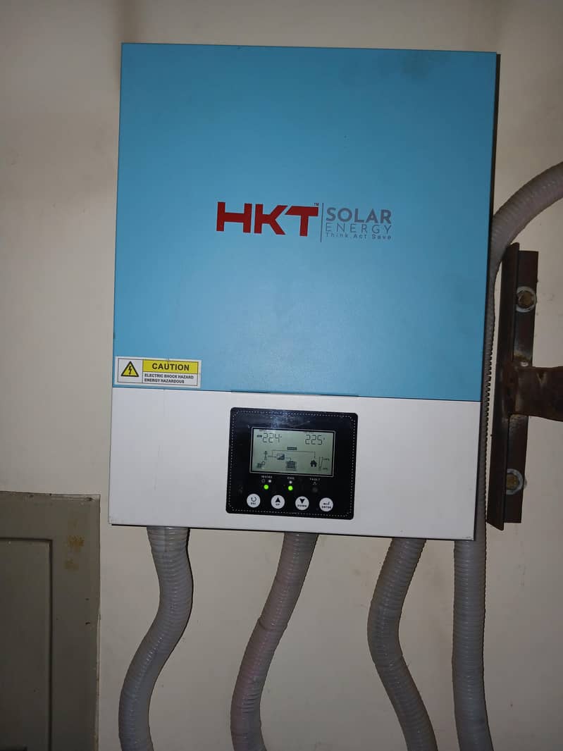 Hybrid Solar Inverter 3kW - Solar Inverter - 1112578909