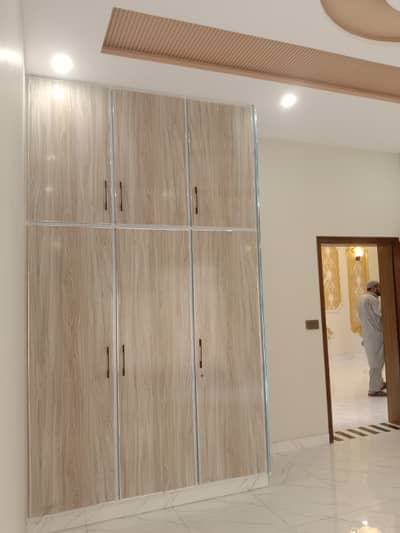 5 Marla upper portion rent out