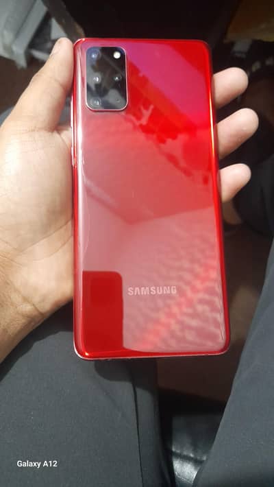 samsung s20 plus 5g  exchange possible with iphone 8plus or android