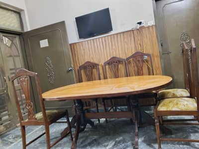 Classic Wooden Dining Table Set