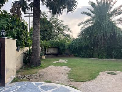 2 Kanal Used Spanish Design Owner Build 6-Bed Room Most Beautiful Bungalow For Sale At Prime Location Of Dha Lahore Near To Park Masjid & Commercial Market .