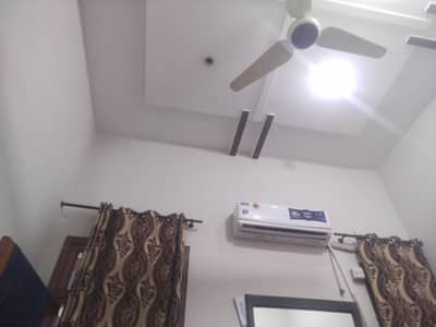 Orient Inverter AC 1.5 Ton Slightly Used Excellent Condition