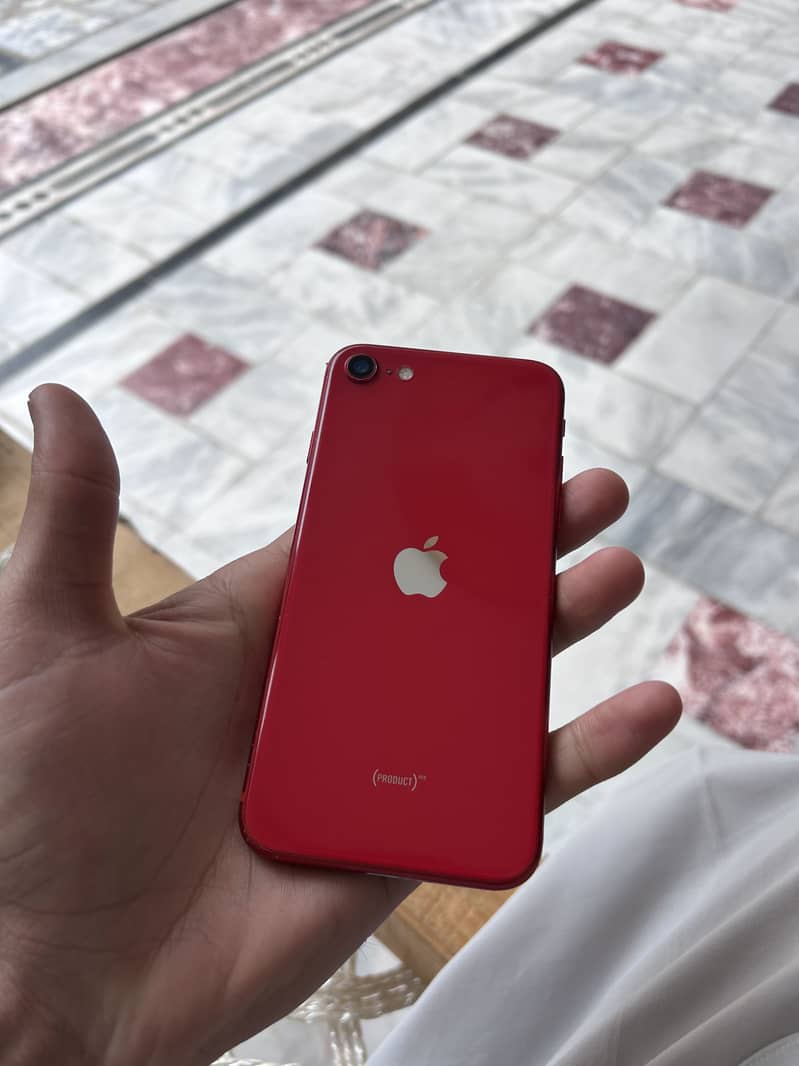 iPhone se second generation 0