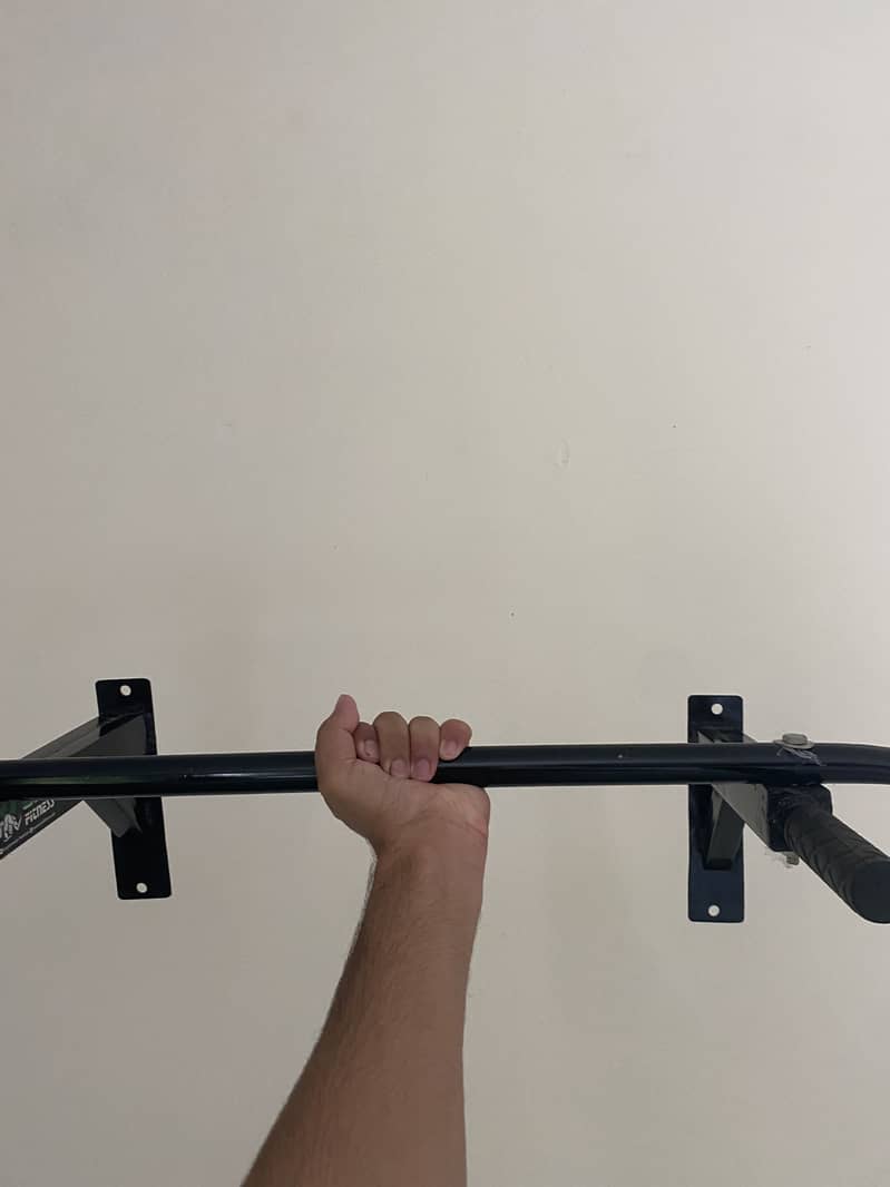 Pull-up bar 2