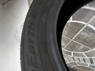 Toyota razie orginal tyres