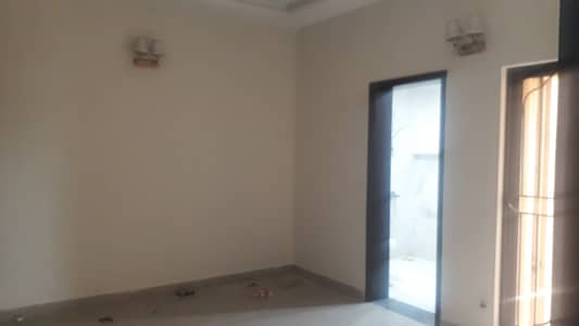 A House Of 12 Marla Available For Sale