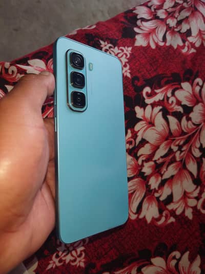 Infinix hot 50 pro 10/10condition price 32500