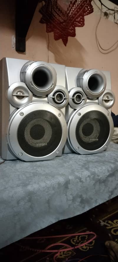 Samsung speaker for sale