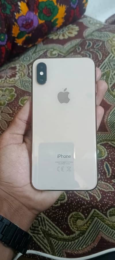 iPhone xs 256gb 100% battery health