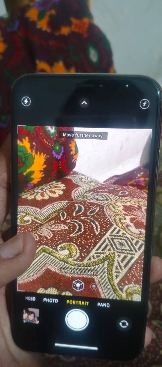 iPhone xs 256gb 100% battery health 4