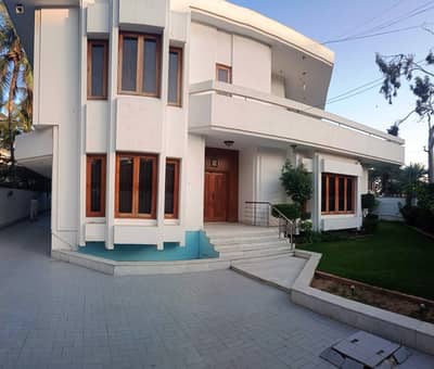 Prime Location 1292 Square Yards House Ideally Situated In KDA Scheme 1