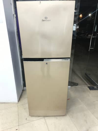 Dawlance energy saving medium size fridge /0321/080/77/77/