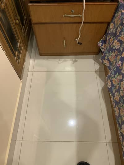 Bed room set / single bed