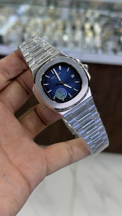 PATEK PHILLIPE NAUTILUS