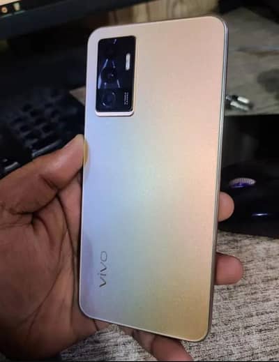 Vivo V23e 8/128 with Box