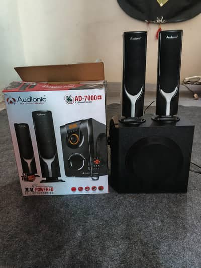 Deck For Sale Audionic Ad - 7000 + Speakers