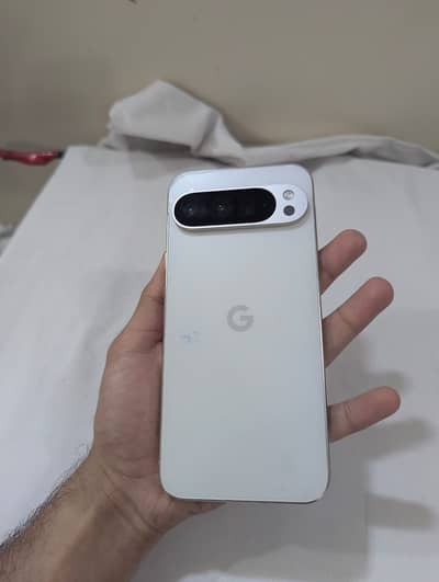 Google Pixel 9 Pro XL (10/10 Condition)