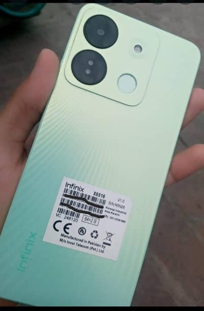 am selling Infinix smart 7 Hd