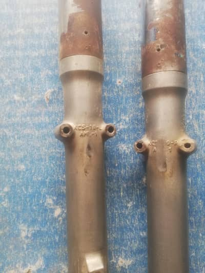 honda 125 seat or front frok showks for sale