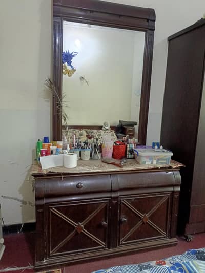 dressing Table for sale