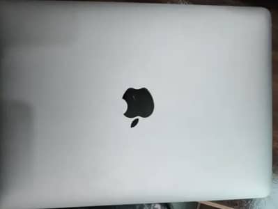 MacBook pro ( 2016 - 13 inch )