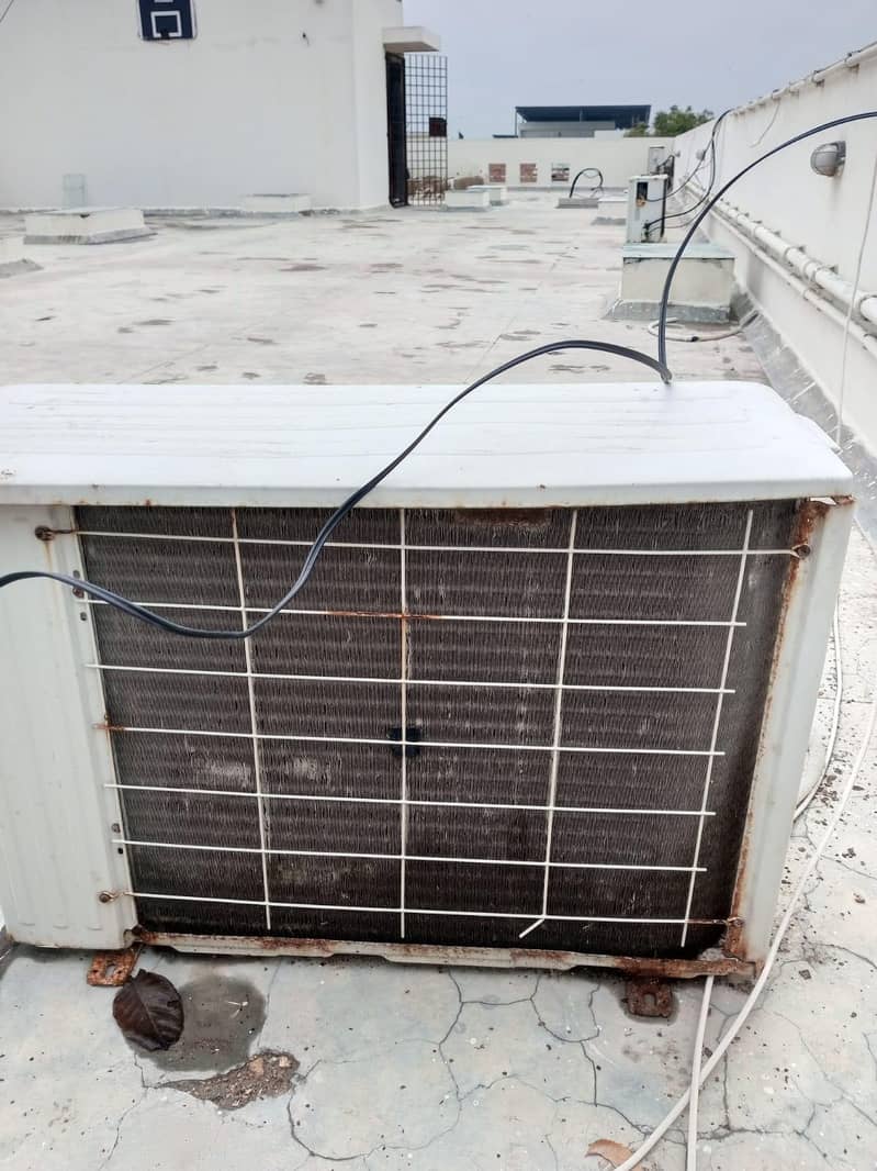 Air conditioner split 10