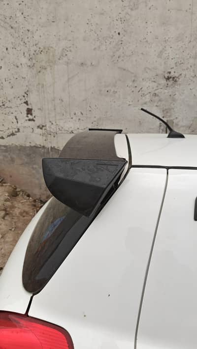 Spoiler Suzuki Swift