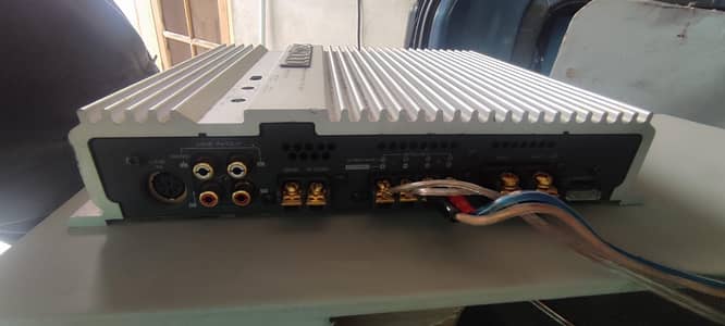 Kenwood KAC-823 amp