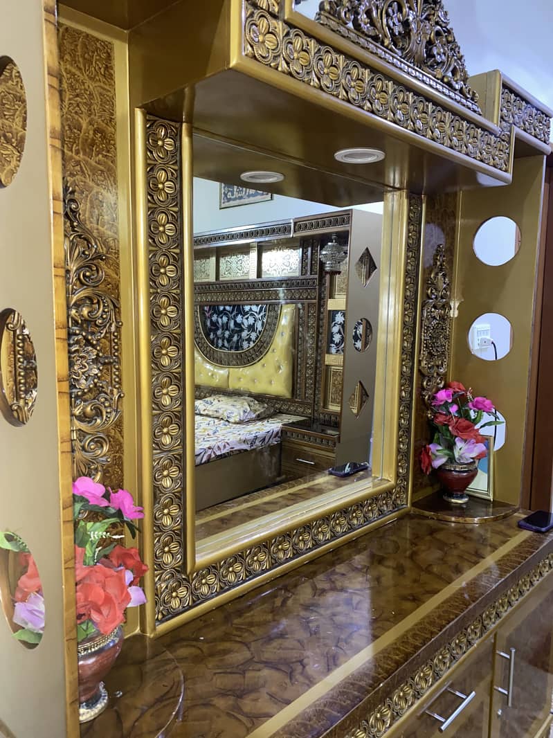 Bed set with dressing table 3