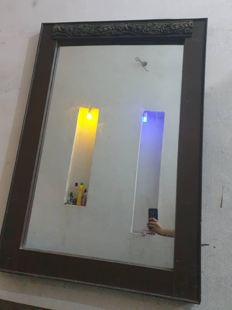 dressing table 0