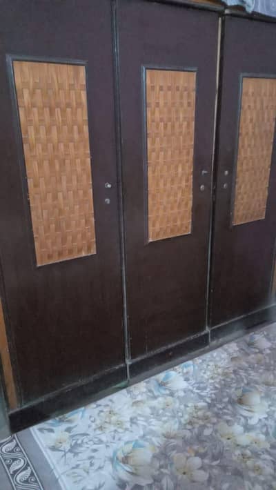 urgently sale house moving