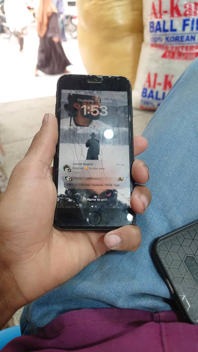 Apple iphone 8 1