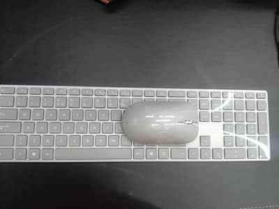 Microsoft Surface Pro Keyboard & Mouse Pair – Excellent Condition