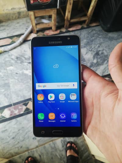 Samsung J5 2Gb 16Gb