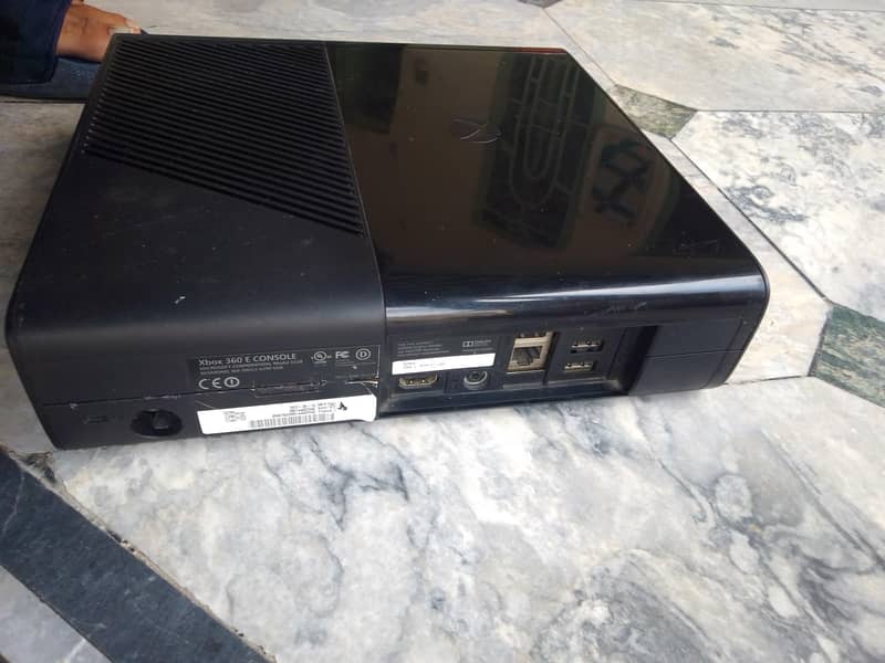 Xbox 360 14s special edition 4