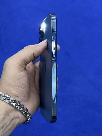 Iphone 12 pro max 256gb pta approved