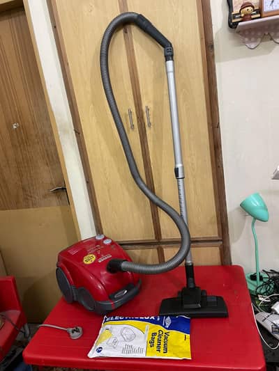 Hoover UK Electric Vacuum Cleaner