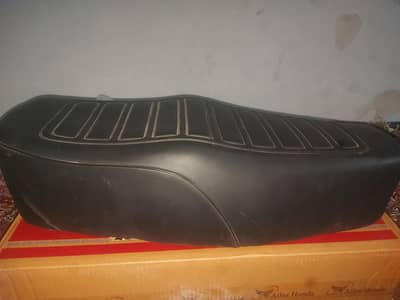 Honda 125 Seat for sale