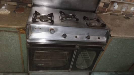 3 Stoves Oven