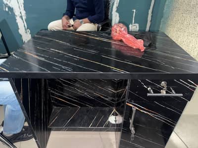 Full furniture is in mint condition 100% ok like new