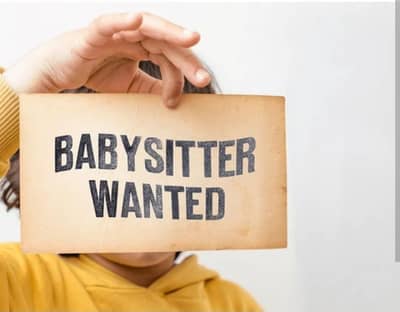 FEMALE BABYSITTER WANTWD URGENTLY