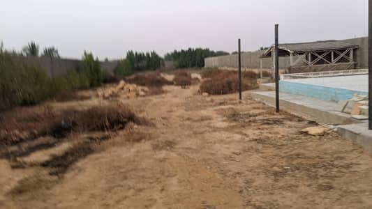 1940sqyd commercial Plot ideal for builder's near saima's project