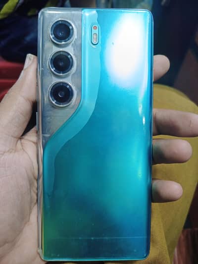 Tecno camon 40 pro 63000