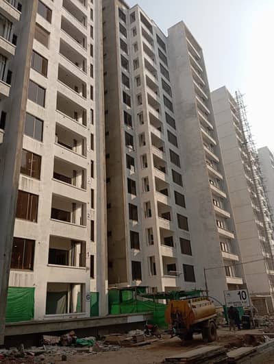 3 Beds luxurious apartments in heart of Rawalpindi