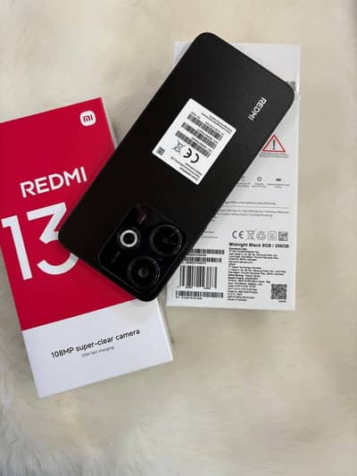 Redmi 13 8/128gb lush condition with fast charging 33watt