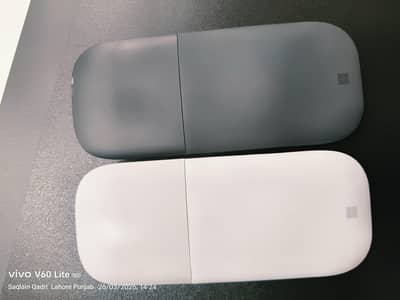 Microsoft Surface Arc Mouse – Like New / Excellent Condition