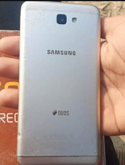 Samsung j7
