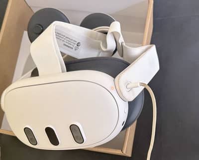 Meta Quest 3 – Mint Condition (Like New)