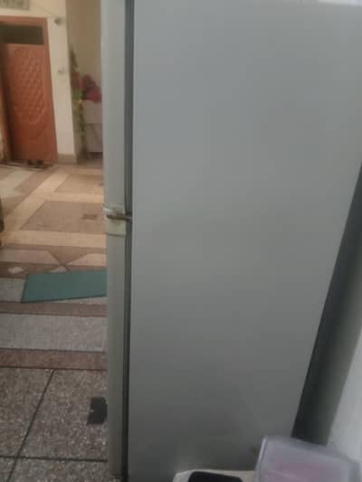 Dawlance Refrigrator in Good condition