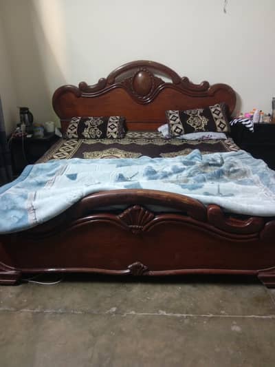 King size Bed with Mattress